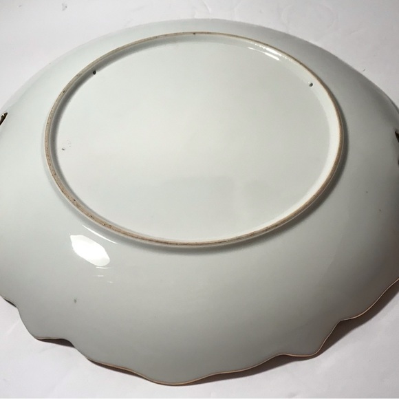 10.5” Vintage Cabinet Plate With Gold Trim And Handpainted Pansies - Picture 3 of 3